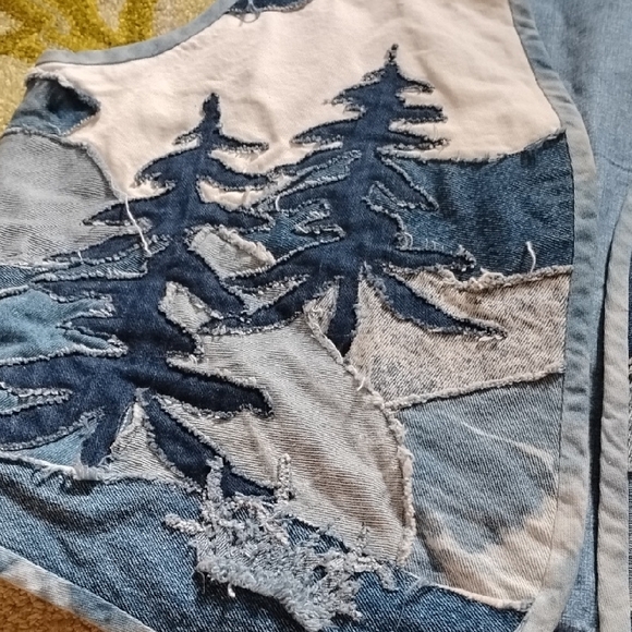 Unisex Triple Denim Vintage Large Nature Wilderness Homemade Patchwork Vest - Picture 3 of 5